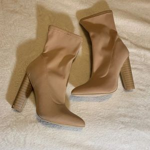 Tan Heels